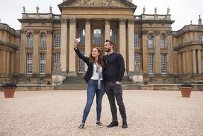 Downton Abbey Village, Blenheim Palace and Cotswolds Day Trip from London